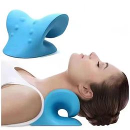 Massaging Neck Pillowws Cervical Spine Massage U Shaped Gravity Shiatsu and Shoulder Repair 230425