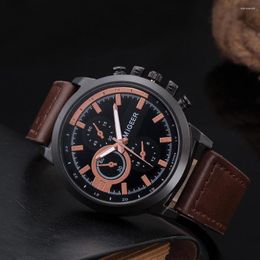 Wristwatches 2023 Luxury Watch Men's Belt Quartz Geneva Blast Fashion Leisure Business Bulk Items Wholesale