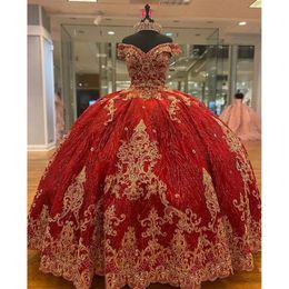 Luxury Red Quinceanera Dresses Glitter Sequined Ball Gown Sweet 16 Dress Off The Shoulder Gold Lace Appliques Beaded Princess Prom Formal Occasion Wear 2023