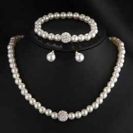 Beaded Necklaces Vintage Simple Faux Pearl Necklace Earrings Jewelry Set for Women Temperament Regency Crystal Choker Banquet Wedding Accessorie 231124