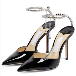 Famous Summer Women Sandals Saeda 100 mm Pumps In Patent Leather Italian Classic Black Pointed Toes Crystal Ankle Strap Designer Banquet Sandal High Heels Box EU 35-43