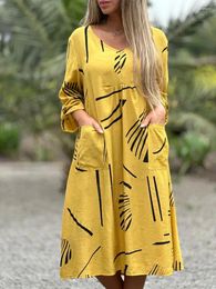 Casual Dresses Autumn Women's Fashion Mid-Length Retro Stripe Print Dress V-Neck Long Sleeve Pocket Loose Plus Size