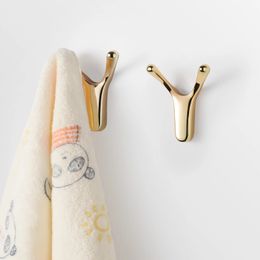 Towel Racks SARIHOSY 5Pcs Gold Wall Hooks Bathroom Accessories for Towel Coat Key Golden Coat Hooks Y-Shaped Decorative Hook 231124