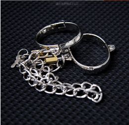 Women's alloy leg irons full metal sm leg shackles stainless steel women's metal lock sex kidnapping girls tune up to teach sex