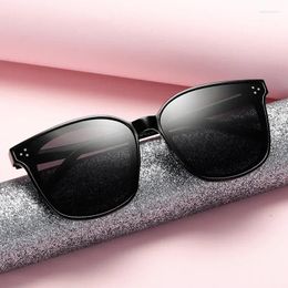 Sunglasses Women'S Street Shoot Fashion Square Frame Black Big Round Face Glasses Men Zonnebril Voor Mannen