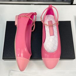 Женщины с цепным жемчужным низким каблуком платье Шеос Мэри Джейн Балетная обувь овчина Десиндж стеганая текстура розовые лоферы вокруг пальцев ног сандалии девочек Капула обувь большого размера 41