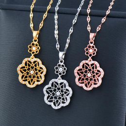 Pendant Necklaces Korean Fashion Flower Pendants Choker Stainless Steel Necklace For Women Jewellery 2023 Wedding Accessories ZD1 SSKPendant