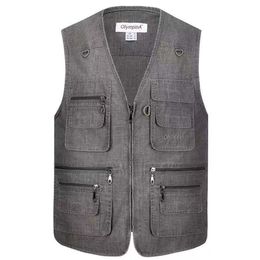 ZOGAA Fishing Vest Male Pockets Men Sleeveless Jacket Waistcoat Work Vests Outdoors Vest Plus Large Size man winter 2019