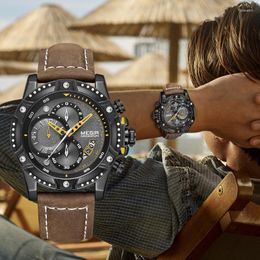 Wristwatches MEGIR 2130 Fashion Men Watch Luxury Waterproof Leather Chronograph Sport Wristwatch Casual Reloj Hombre Business Men's