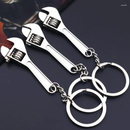 Keychains Car Keychain Metal Toys Adjustable Wrench Key Chain Tool Mini Creative Keyholder Mens Bag Pendant Accessories