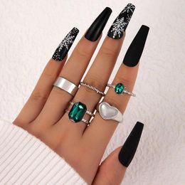 Cluster Rings HuaTang Artificial Emerald Inlaid Love Wide Face Ring Set Simple And Versatile Five Piece Set23882