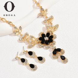 Beaded Necklaces Obega Elegant Flower Shape Black Zircon Necklace Earrings Jewelry Set Fashion Gold Plating Banquet Accessories For Women Gift 231124
