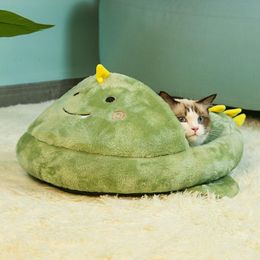 Mats Cat Bed House Large Space Cave Cute Pet Sofa Cushion NonSlip Anti Static Warm Plush Pet House Indoor Soft Nest for Cats