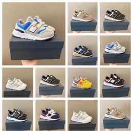 Designer Luxury kids shoes Casual Classic Sneakers core outdoor running Boys Girls breathable Shoes Grey blue Sports Trainers baby kid toddler infants shoe 26-35