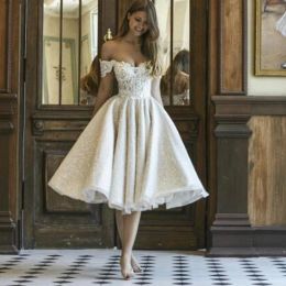 Summer Short Glitter Sequined Wedding Dresses Tea Length Off Shoulder Elegant Women Bridel Gowns Lace Appliques Shiny Princess Bridal Dress 2024