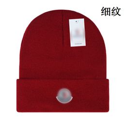 NEW Designer mens beanie hat winter hat solid Colour letter outdoor woman beanies bonnet man head warm cashmere knitted cap L-10