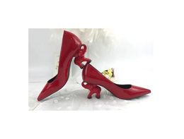 Sandals Sales Design Pointed Toe Ladies Shoes black Beige Patent leather Pumps High Heels Elephant Strange Style est 231127