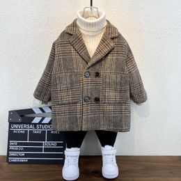 Jackets Classic Children's Chequered Windbreaker Stylish Mid-Length Woollen Coat For Boys And Girls In Autumn Winter 2023