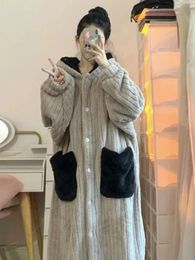 Women s Sleepwear Korean Women Winter Flannel Robe Kawaii Long Hooded Warm Bathrobe Plus Size Thick Coral Fleece Bath Female Gown Robes 231127