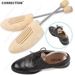 Shoe Parts Accessories Unisex Stretcher Shoes Tree Shaper Rack Adjustable Length Wooden Pumps Boots Expander Trees Holder Size SL For Women Man 231127