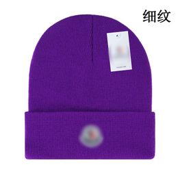 NEW Designer mens beanie hat winter hat solid Colour letter outdoor woman beanies bonnet man head warm cashmere knitted cap L-12