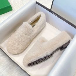 Dress Shoes 2023 Designer Luxury Fluffy Furry Loafers Winter Plush Moccasin Slip On Shallow Fuzzy Flat Faux Fur Cotton 231127