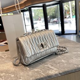 Ladies shoulder bags 5 Colours small and cute striped chain bag flip soft leather handbags street trend solid Colour fashion backpack small fresh diamond handbag 4062#