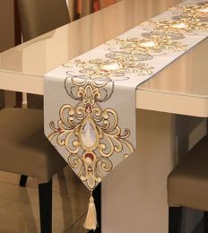 Luxurious Relief Gemstone Flowers Table Runner Table Flag Modern Tablecloths Tea Table Cloth Bed Napkin Fashion Wedding Decoration4707103