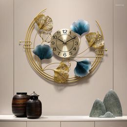 Wall Clocks Chinese Luxury Wrought Iron Clock Hangings Home Livingroom Sticker Crafts El Mute Mural Decor