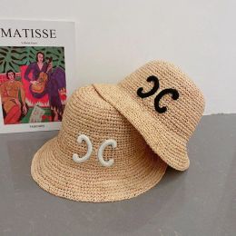 Designer hink för kvinnors halm mode handvävd mössa mens sommarkapslar strand stora brim hattar sol hinkar hatt 2304271d