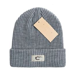 Beanie designerugglis beanie luxury beanie solid Colour letter fashion leisure prevalent versatile beanie warm letter hat Christmas gift With dust bag beanie hat