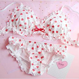 Bras Sets Strawberry / Print Japanese Milk Silk Bra Panties Set Wirefree Soft Underwear Intimates Set Kawaii Lolita Bra and Panty Set 230427