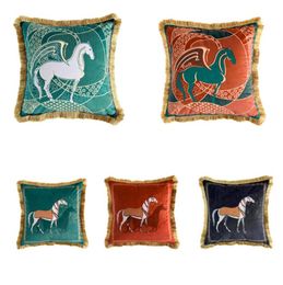 Luxury Retro Mural Pegasus Printed Pillow Cases Simple European Chinese Living Room Sofa Decorative Square Cushion Covers with tas8458020