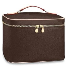 HH Bucket schöne Toiletten Make -up -Taschen Beutel BB PM Mini Handtasche Geldbeutel Damen Kuhläden Leder Eitelkeit Hülle Crossbody Schulter Kosmetik 254c