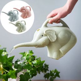 Sprayers 2L Plastic Elephant Watering Can Garden Plants Pressure Spray Water Kettle Courtyard Lawn Irrigate Cartoon Watering Tools 231127