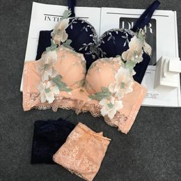 Bras Sets High Quality Women Underwear Set And B Cup Bra Panty Set Brand Fine Embroidery Sexy Lace Lingerie Push Up Bra Set 230427