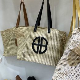 Straw Shopping Bag Grass Woven Beach Bag One Shoulder Tote Bag Large Capacity Designer Bag Portable Underarm Luxury Bag