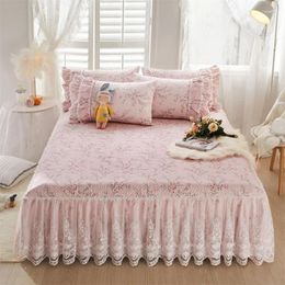 Bed Skirt Flower Decorative Princess Lace Cotton-padded Thicken Home Non-slip Mattress Cover Protector