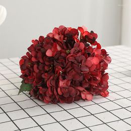 Decorative Flowers Butterfly Hydrangea Wedding Decoration Artificial Flower For Home El Office Party Wall Garden Silk Plants