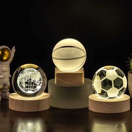 Night Lights 3D Soccer Basketball Earth Atmosphere Lamp Crystal Ball Table Decorative Beech Wood Base Creative Night Light Gift for Friends YQ231127