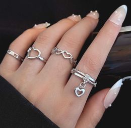 Band Rings 4Pcsset Vintage Punk Hollow Heart Rings Set Korean Fashion Zircon Silver Colour Geometric Opening Knuckle Ring For Women Jewellery AA230426