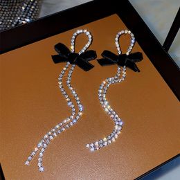 Ear Cuff Contracted Metal Black Bowknot Modelling Drop Earrings Long Tassel Shiny Crystal Fashion Women Earrings Senior 230426