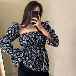 Women's Blouses Shirts Woman Casual Loose Flare Sleeve Print Backless Fashion Female Korean Chic Spring Elegant Simple Tops Vintage