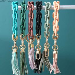 Key Rings Trendy Frosted Acrylic Link Chain Keychain for Women Wristlet Bangle Bracelet Tassel Pendant Keyring Jewellery Accessories J230427