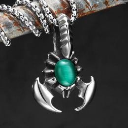 Pendant Necklaces Green Gem Scorpion Men Necklace 316L Stainless Steel Amulet Chain Rock Rap For Couple Friend Male Jewellery Gift Wholesale