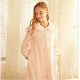 Women's Robe Women Sleepwear Lolita Princess Robe Flannel Pajamas.Warm Turndown Collar Sleep Robes Lace Nightgown Dressing Gown Loungewear 231127
