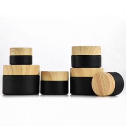 5g 10g 15g 20g 30g 50g Black Frosted Glass Jars Refillable Cosmetic Bottle Empty Cream Container Packaging with Imitated Wood Grain Pla Ecbq