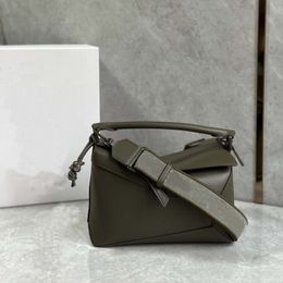 5A Luxury Designer Top Class Handbag Geometric Lines Crossbody Bag Handbag Handbag Tramp Wallet Classic Underarm Bag