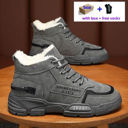 Winter Luxury snow Boots designer mens shoes fuzz Booties Sneakers hiking fur men's Shoes wear-resisting Leather Ankle Half boot Outdoor man sport shoes item Z001