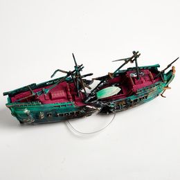 Tanks 2021 Hot Aquarium Fish Tank Landscape Pirate Ship Wreck Ship Decor Resin Boat Ornament Aquarium Accessories Decoration